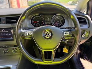 Volkswagen Golf 2.0 TDI BlueMotion TECH SE EURO 5 (s/s) 5dr