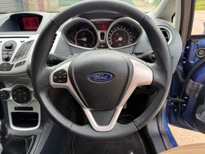 Ford Fiesta 1.25 Zetec 5dr