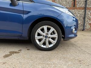 Ford Fiesta 1.25 Zetec 5dr