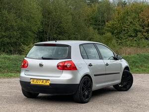 Volkswagen Golf 1.4 S 5dr