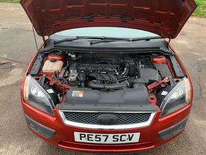 Ford Focus 1.6 Zetec Climate 5dr