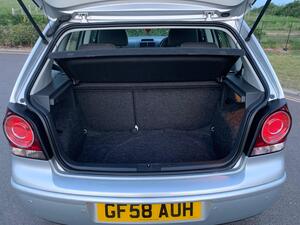 Volkswagen Polo 1.4 SE 5dr