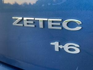 Ford Focus 1.6 Zetec 5dr