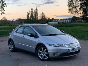 Honda Civic 1.8 i-VTEC ES 5dr