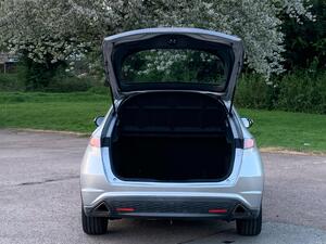 Honda Civic 1.8 i-VTEC ES 5dr