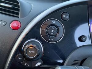 Honda Civic 1.8 i-VTEC ES 5dr