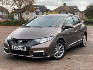 Honda Civic 1.8 i-VTEC ES EURO 5 (s/s) 5dr