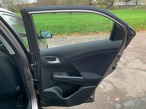 Honda Civic 1.8 i-VTEC ES EURO 5 (s/s) 5dr