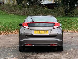 Honda Civic 1.8 i-VTEC ES EURO 5 (s/s) 5dr