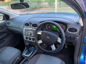 Ford Focus 1.6 LX 5dr