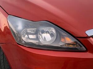 Ford Focus 1.6 Titanium 5dr