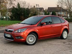 Ford Focus 1.6 Titanium 5dr