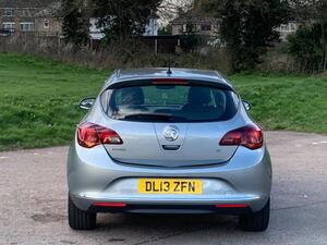 Vauxhall Astra 1.6 16V SE EURO 5 5dr