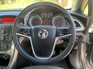 Vauxhall Astra 1.6 16V SE EURO 5 5dr