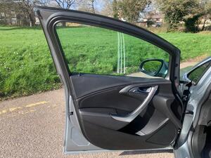 Vauxhall Astra 1.6 16V SE EURO 5 5dr