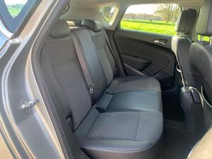 Vauxhall Astra 1.6 16V SE EURO 5 5dr
