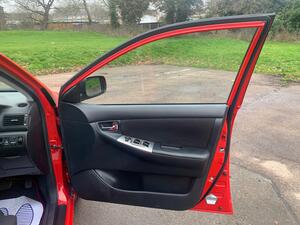 Toyota Corolla 1.6 VVT-i T Spirit Hatchback 5dr Petrol Automatic (190 g/km, 109 BHP)