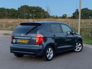 Honda FR-V 1.8 i-VTEC ES 5dr