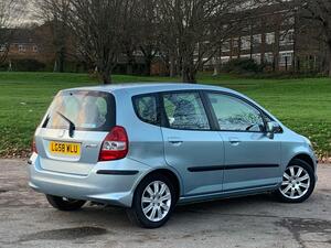 Honda Jazz 1.4 i-DSI SE CVT-7 5dr