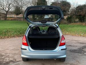 Honda Jazz 1.4 i-DSI SE CVT-7 5dr