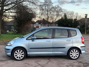 Honda Jazz 1.4 i-DSI SE CVT-7 5dr