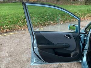 Honda Jazz 1.4 i-DSI SE CVT-7 5dr