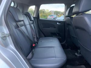 Ford Fiesta 1.6 GHIA 5dr