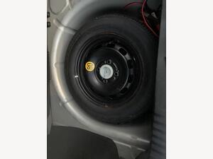 Ford Fiesta 1.6 GHIA 5dr