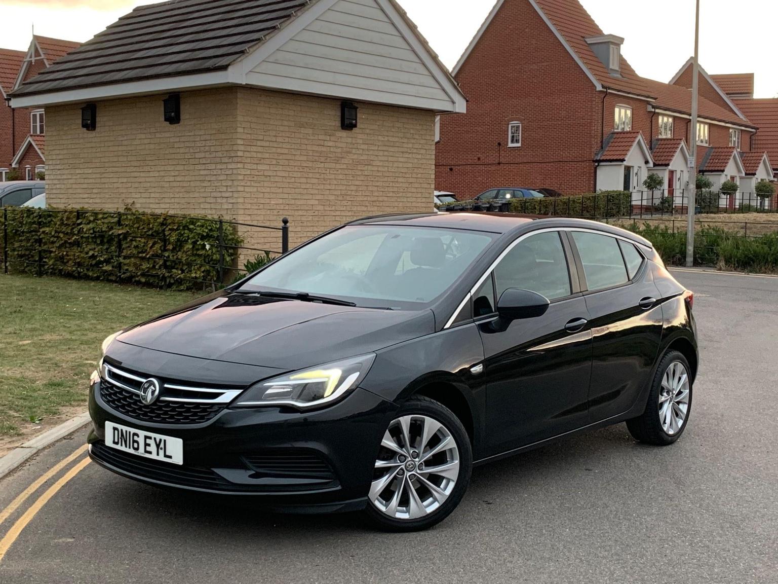 Vauxhall Astra 1.4i Design Euro 6 5dr