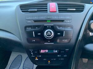 Honda Civic 1.4 i-VTEC SE EURO 5 (s/s) 5dr