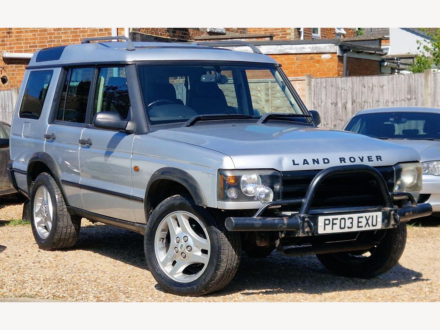Land Rover Discovery 2.5 TD5 ES 5dr (5 Seats)