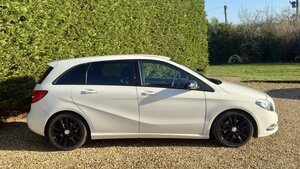 Mercedes-Benz B-Class 2.1 B220 Sport CDI AUTO 5dr
