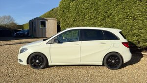 Mercedes-Benz B-Class 2.1 B220 Sport CDI AUTO 5dr