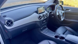 Mercedes-Benz B-Class 2.1 B220 Sport CDI AUTO 5dr