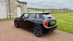 Mini Hatch 1.5 Cooper Seven 5dr