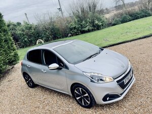 Peugeot 208 1.2 208 Allure Premium 5dr