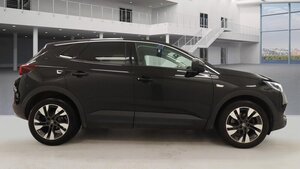 Vauxhall Grandland X 1.2 Grandland X Sport NAV T S/S 5dr