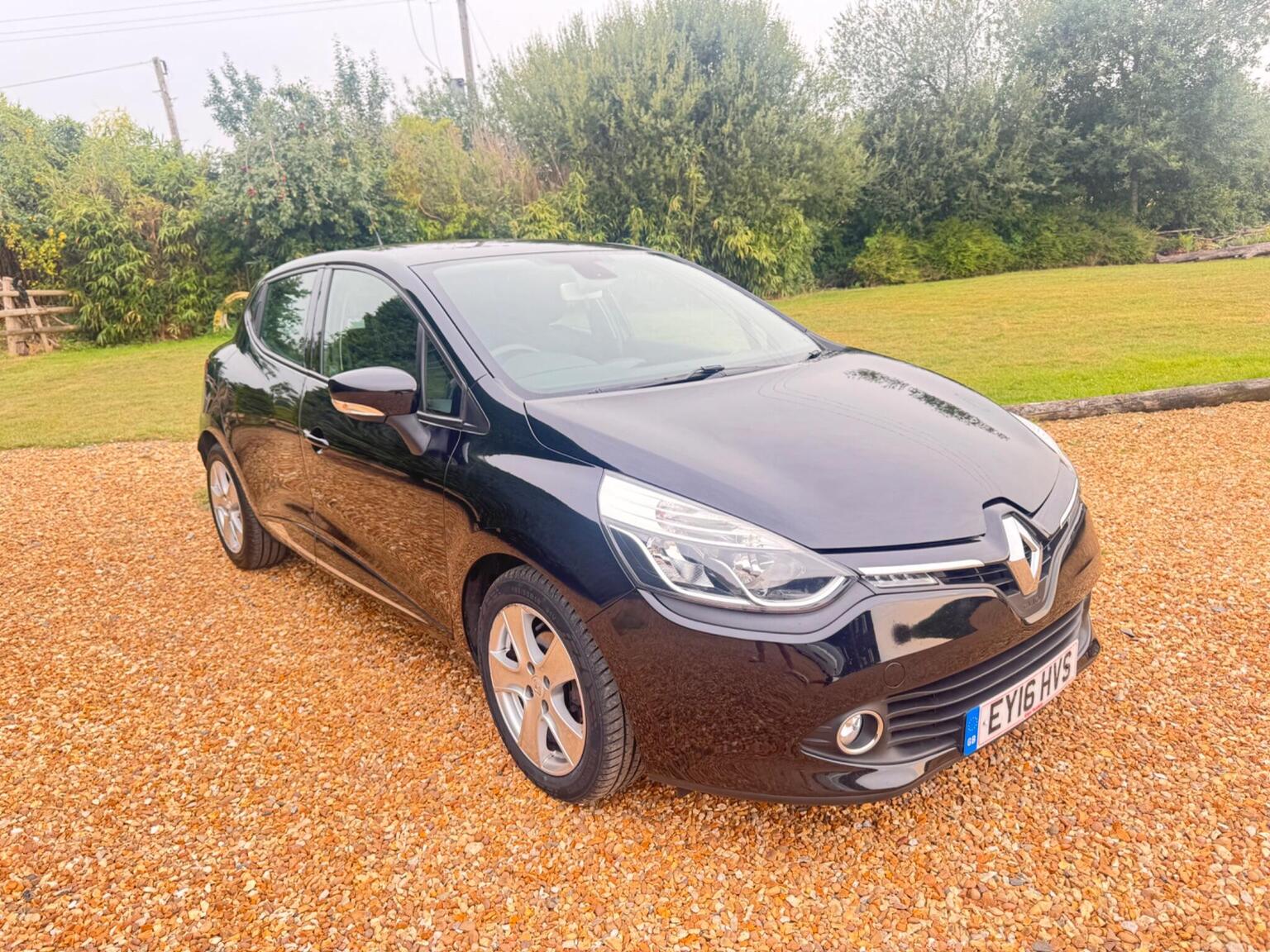 Renault Clio 0.9 TCe Dynamique Nav Euro 6 (s/s) 5dr