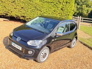 Volkswagen up! 1.0 up! Black Euro 5 3dr