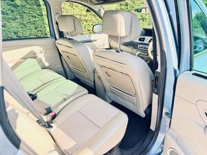 Renault Scenic 2.0 VVT Privilege TomTom CVT EURO 5 5dr