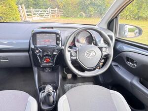 Toyota AYGO 1.0 VVT-i x-press Euro 6 5dr