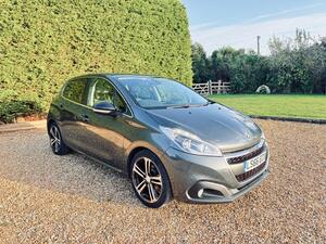 Peugeot 208 1.2 PureTech GT LINE EURO 6 (s/s) 5dr