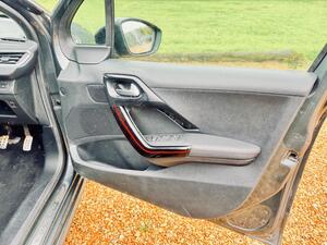 Peugeot 208 1.2 PureTech GT LINE EURO 6 (s/s) 5dr