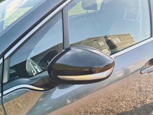 Peugeot 208 1.2 PureTech GT LINE EURO 6 (s/s) 5dr