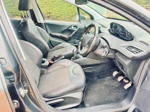 Peugeot 208 1.2 PureTech GT LINE EURO 6 (s/s) 5dr