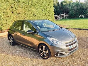 Peugeot 208 1.2 PureTech GT LINE EURO 6 (s/s) 5dr