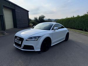 Audi TTS 2.0 TFSI Black Edition S Tronic quattro Euro 5 3dr