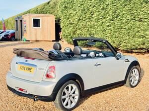 MINI Convertible 1.6 Cooper Highgate Convertible 2dr Petrol Manual EURO 6 (s/s) (122 PS)
