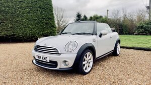 MINI Convertible 1.6 Cooper Highgate Convertible 2dr