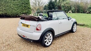 MINI Convertible 1.6 Cooper Highgate Convertible 2dr